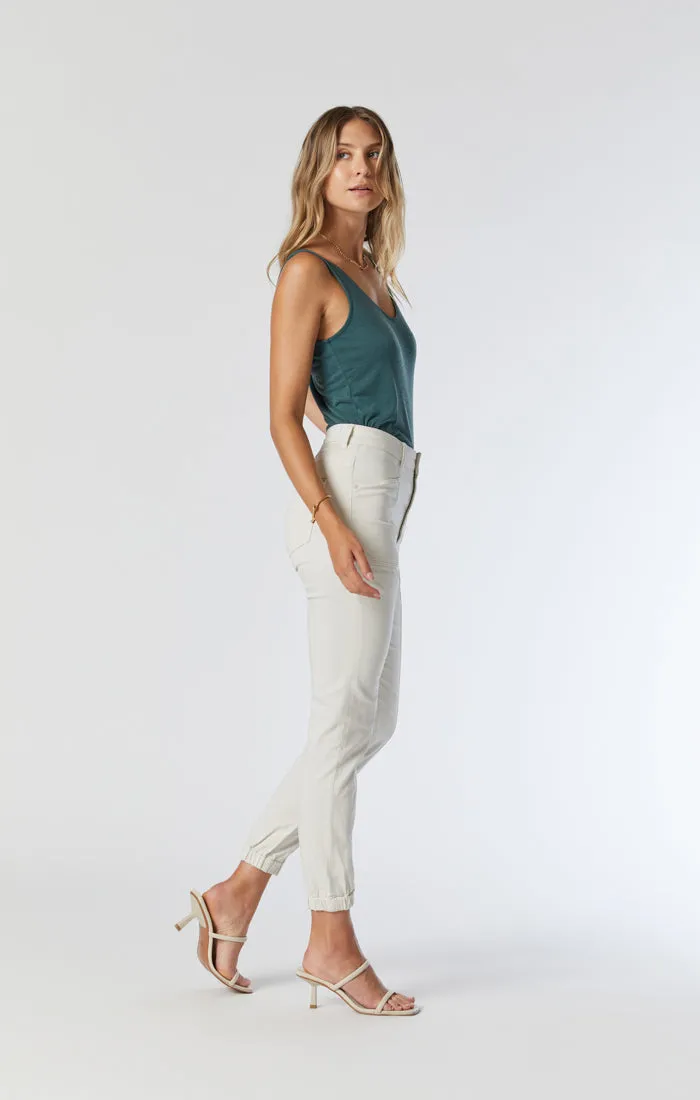 ANNA SLIM JOGGER IN CLOUD DANCER CASUAL COMFORT