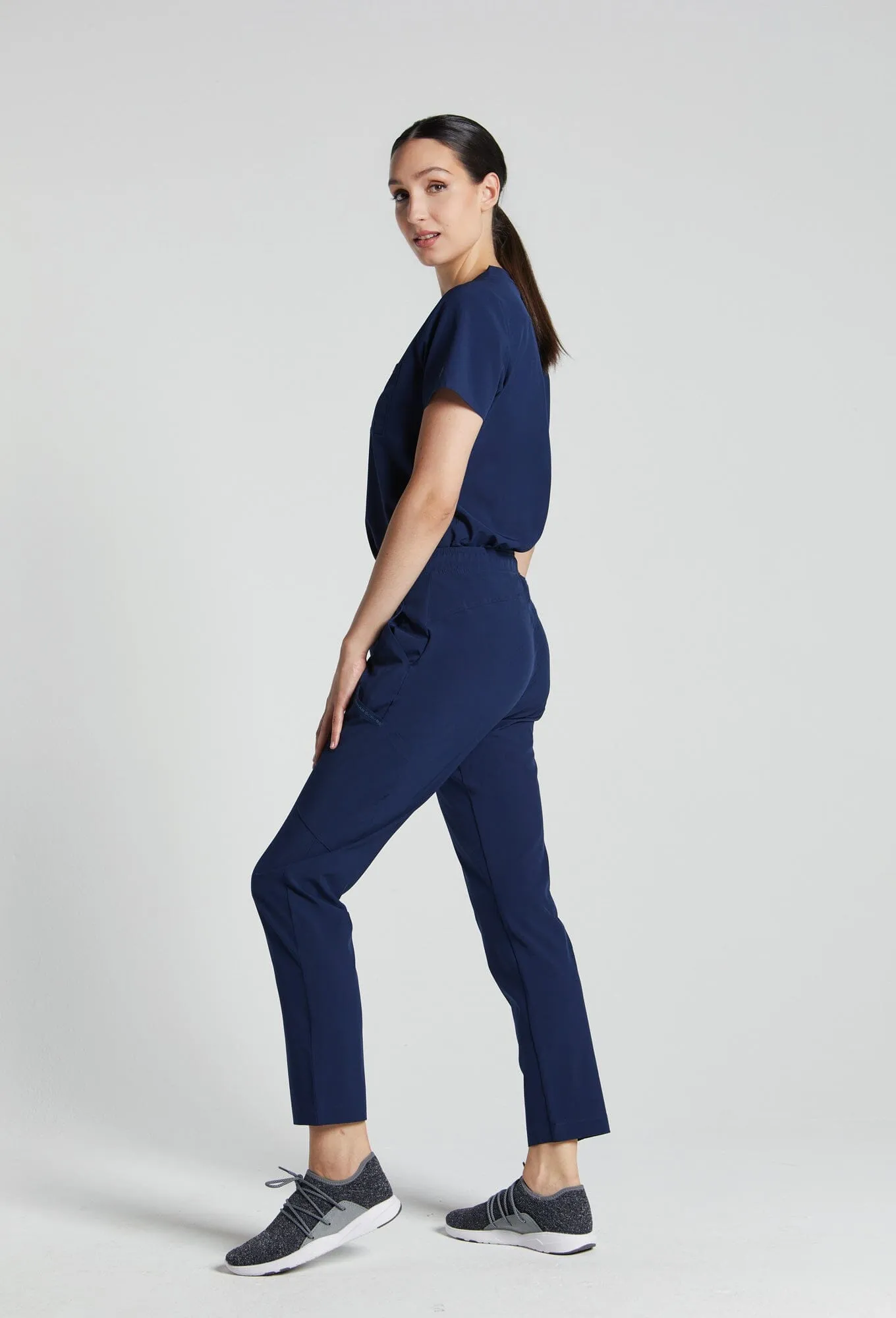 Clara Multi-Pocket Scrub Pant