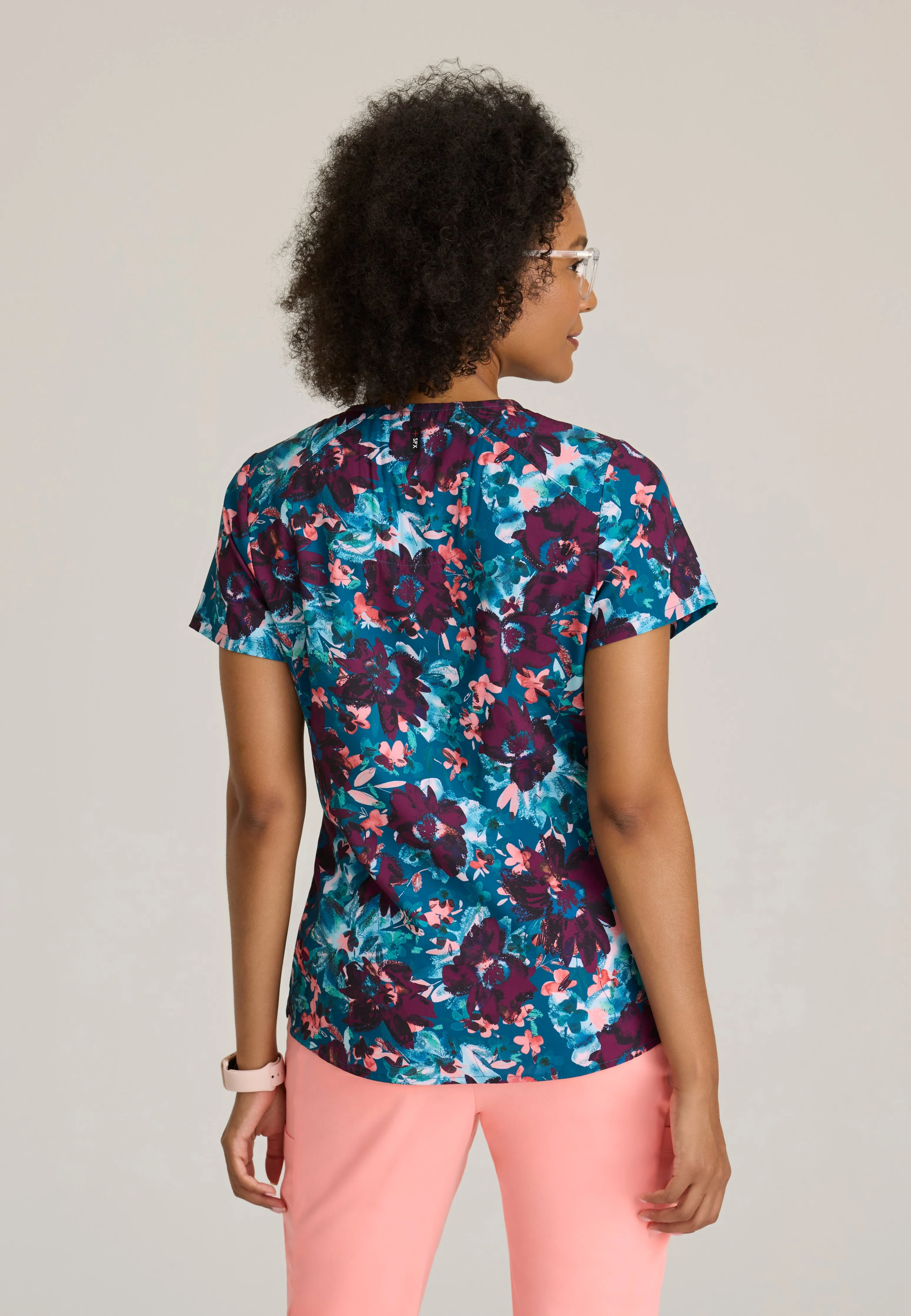 Ella Print Top 4-Pocket Print Scrub Top