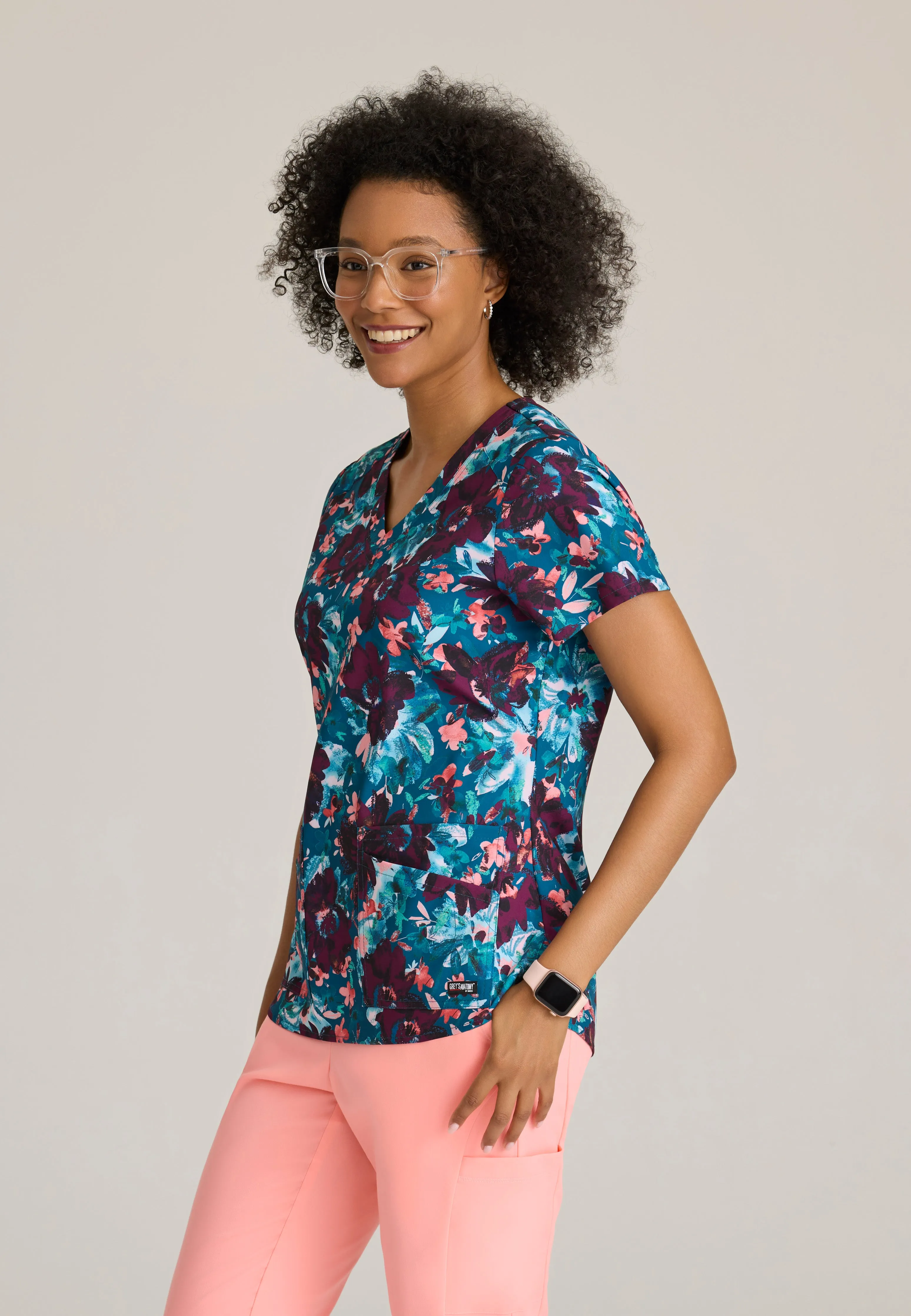 Ella Print Top 4-Pocket Print Scrub Top