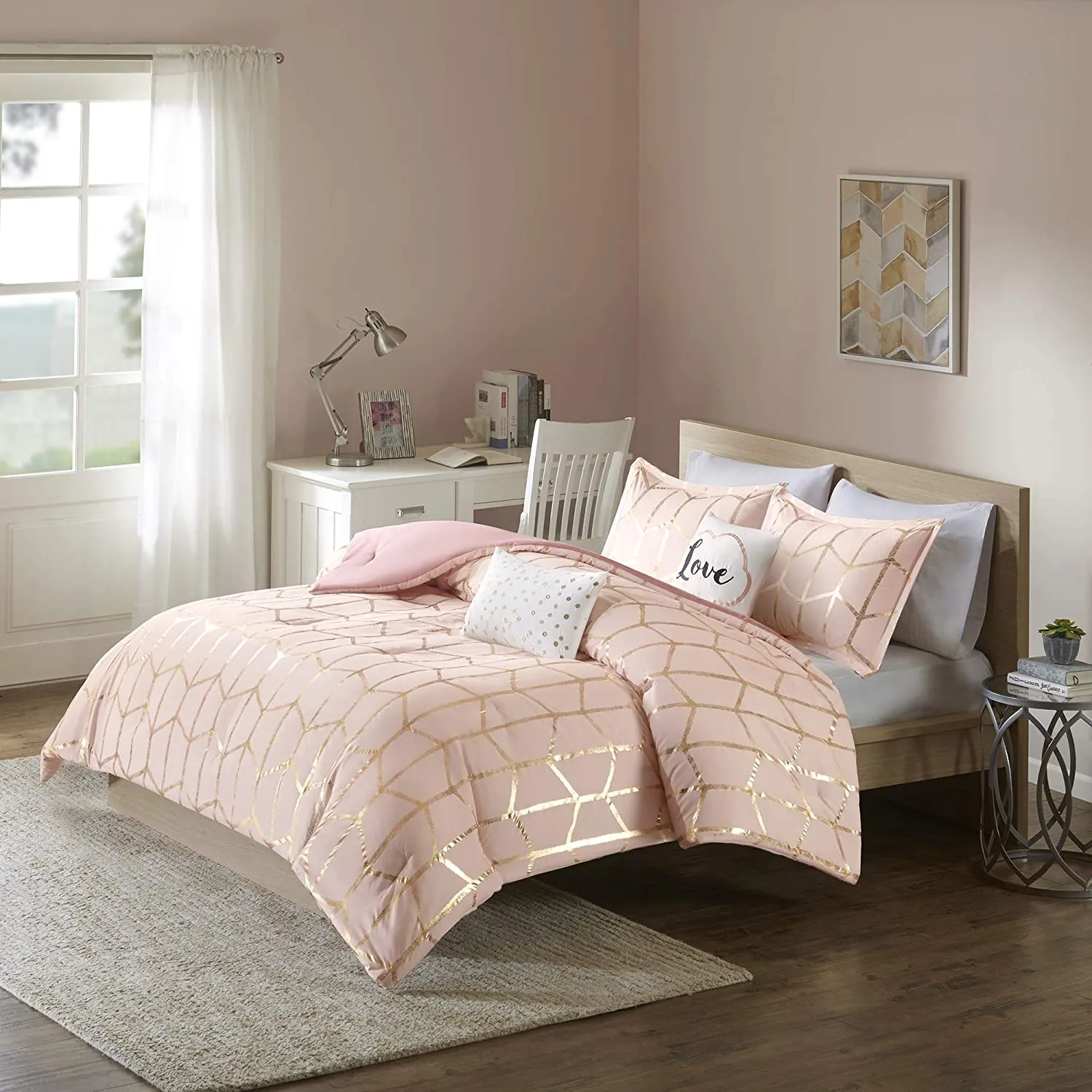 The Metallic Blush Bed Set